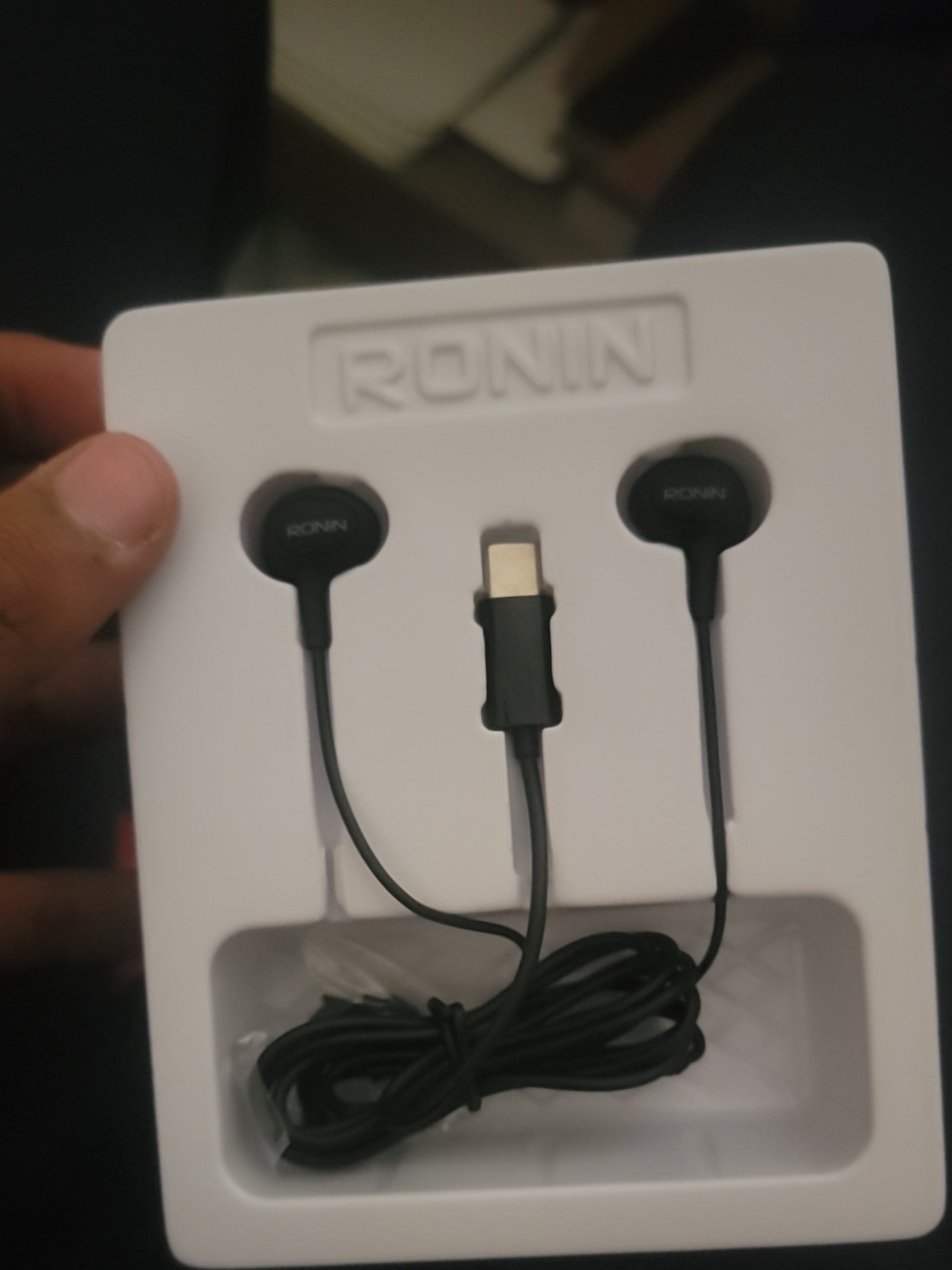 Ronin R9 Original Handsfree – Crystal Clear Sound for Gaming, Music & Entertainment